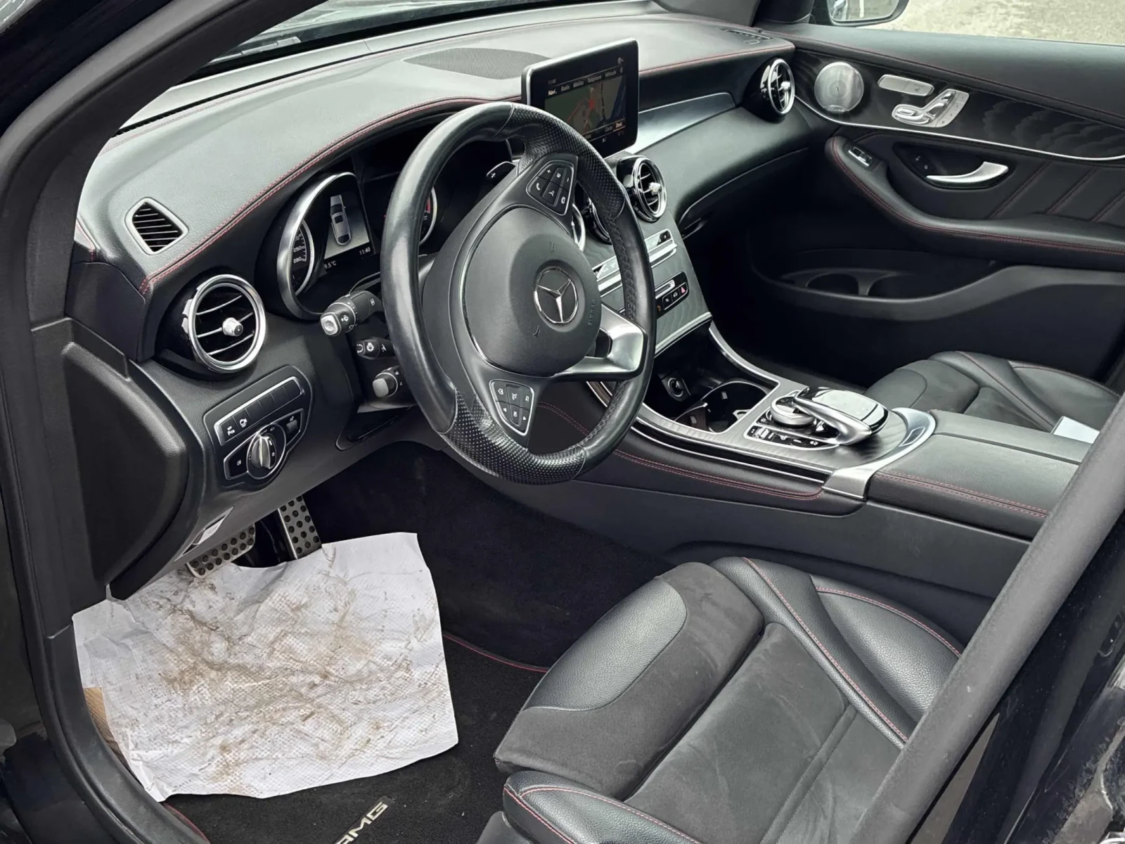 Mercedes-Benz GLC 43 AMG * * CARFAX * * АВТО КРЕДИТ * * , снимка 10 - Автомобили и джипове - 54306833
