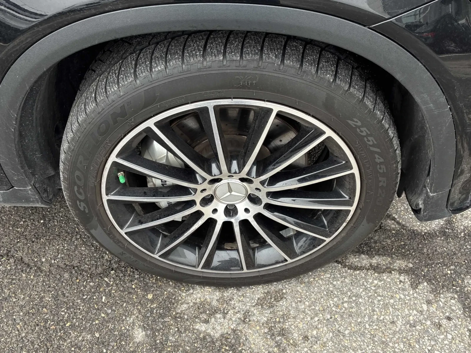 Mercedes-Benz GLC 43 AMG * * CARFAX * * АВТО КРЕДИТ * * , снимка 7 - Автомобили и джипове - 54306833