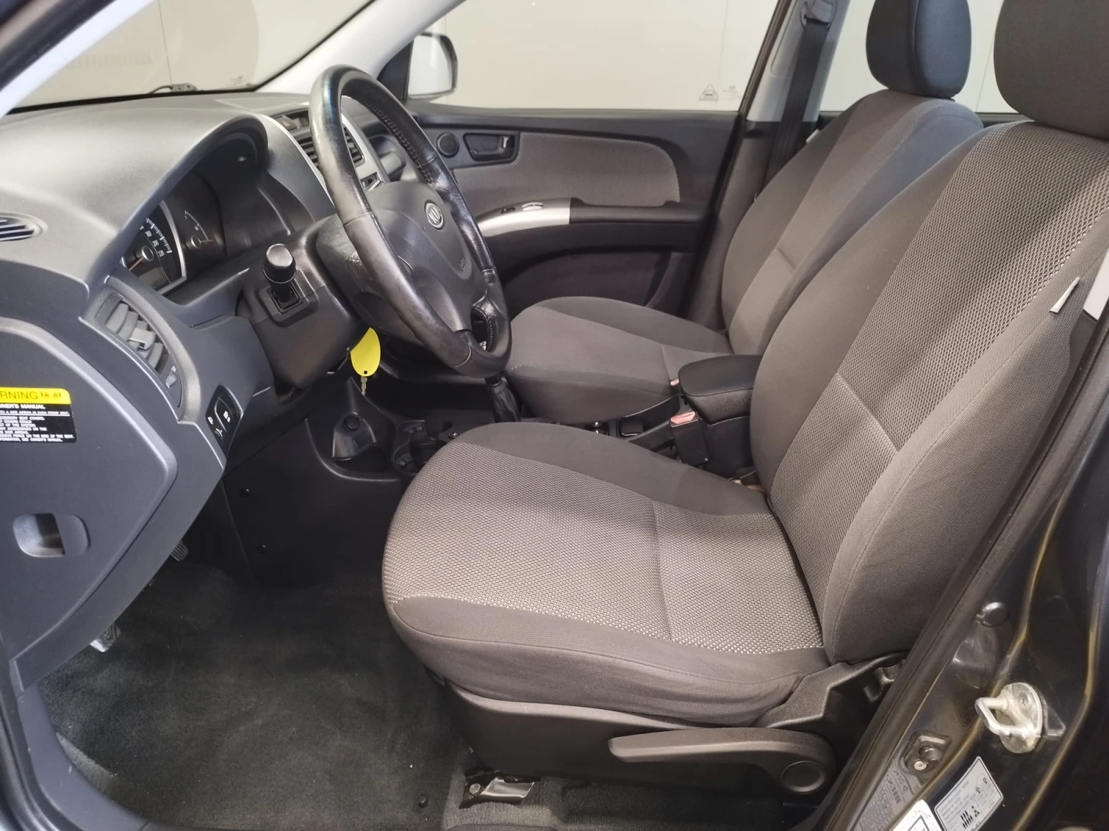Kia Sportage 2.0i ГАЗ - BRC, снимка 8 - Автомобили и джипове - 54325247