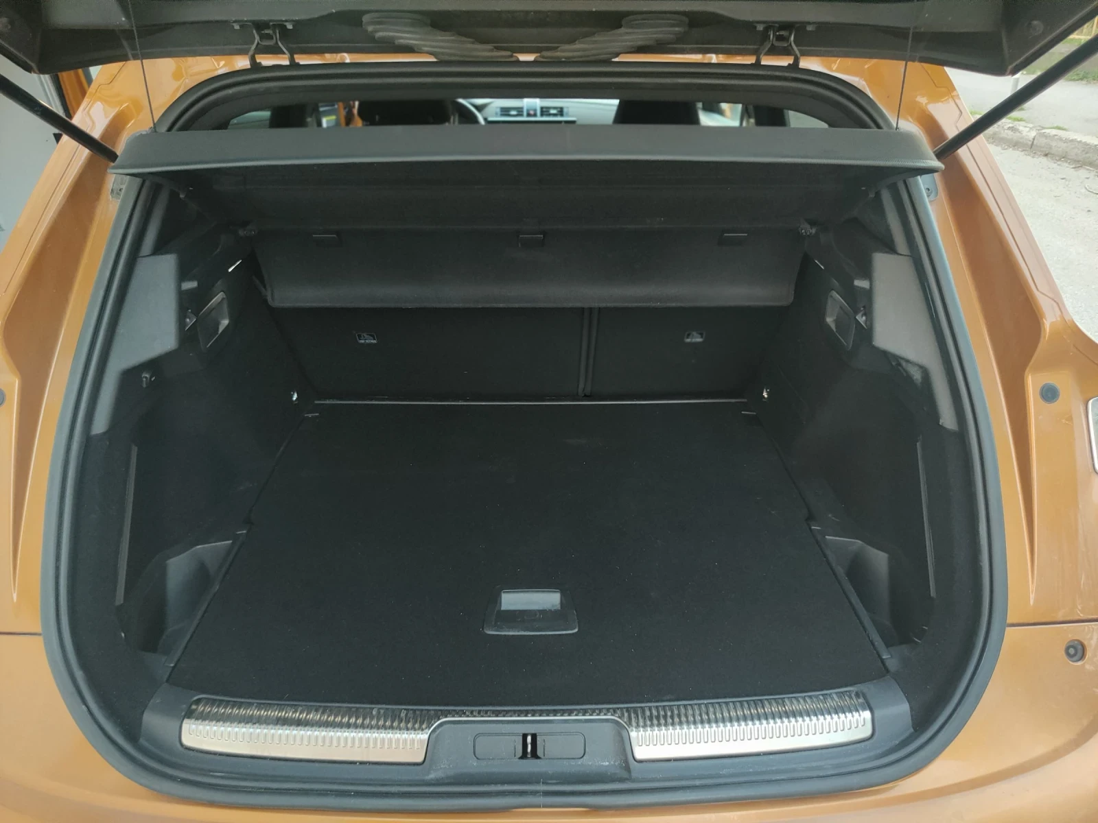 DS DS 7 Crossback 1.5 BlueHDI SoChic , снимка 15 - Автомобили и джипове - 54705060
