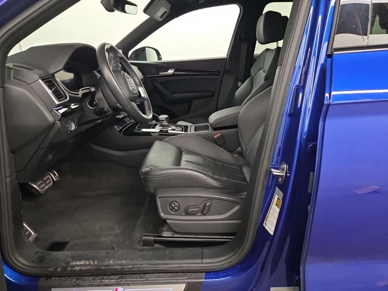 Audi Q5 S-LINE PROGRESSIV / 360 / DISTRONIC / 2 КЛЮЧА , снимка 10 - Автомобили и джипове - 55641196