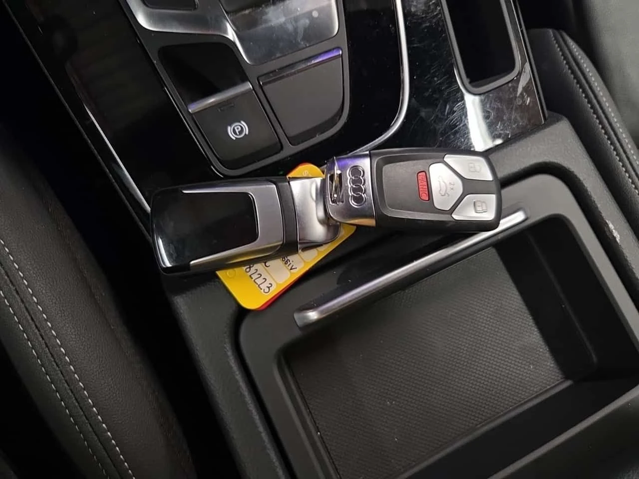 Audi Q5 S-LINE PROGRESSIV / 360 / DISTRONIC / 2 КЛЮЧА , снимка 9 - Автомобили и джипове - 55641196