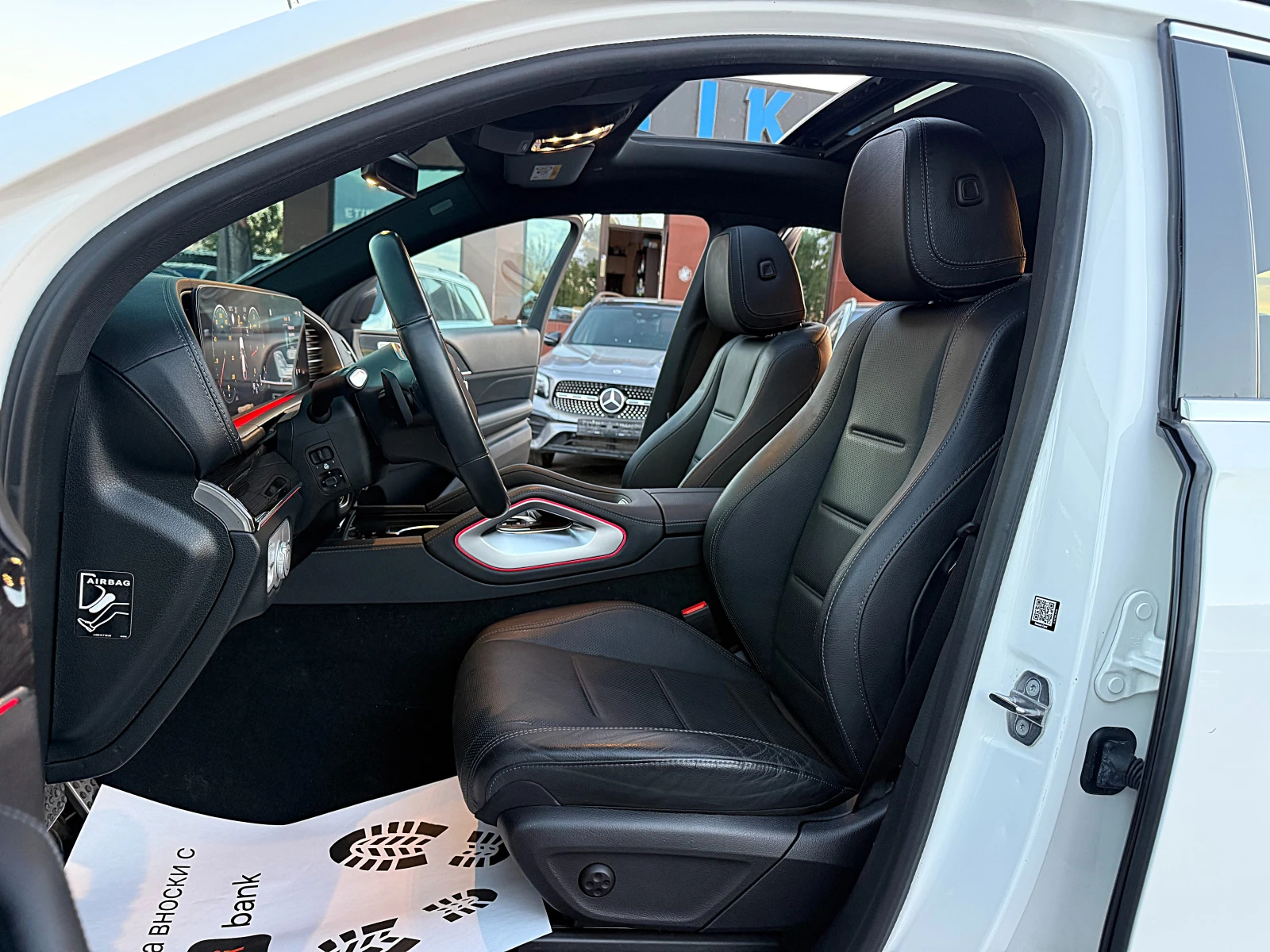 Mercedes-Benz GLE 400 52000км-AMG-HEAD UP-DISTRONIK-PANORAMA-360KAMERI-!, снимка 8 - Автомобили и джипове - 56323332
