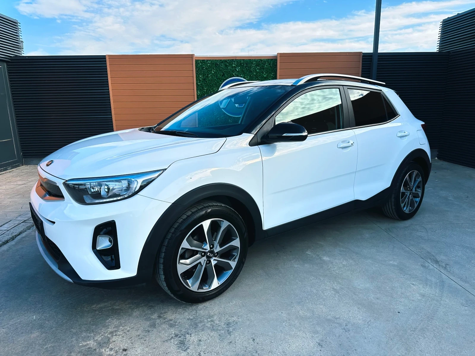 Kia Stonic 1.4 GPL/Navi/Keyless/������ | Mobile.bg � ����������� 8