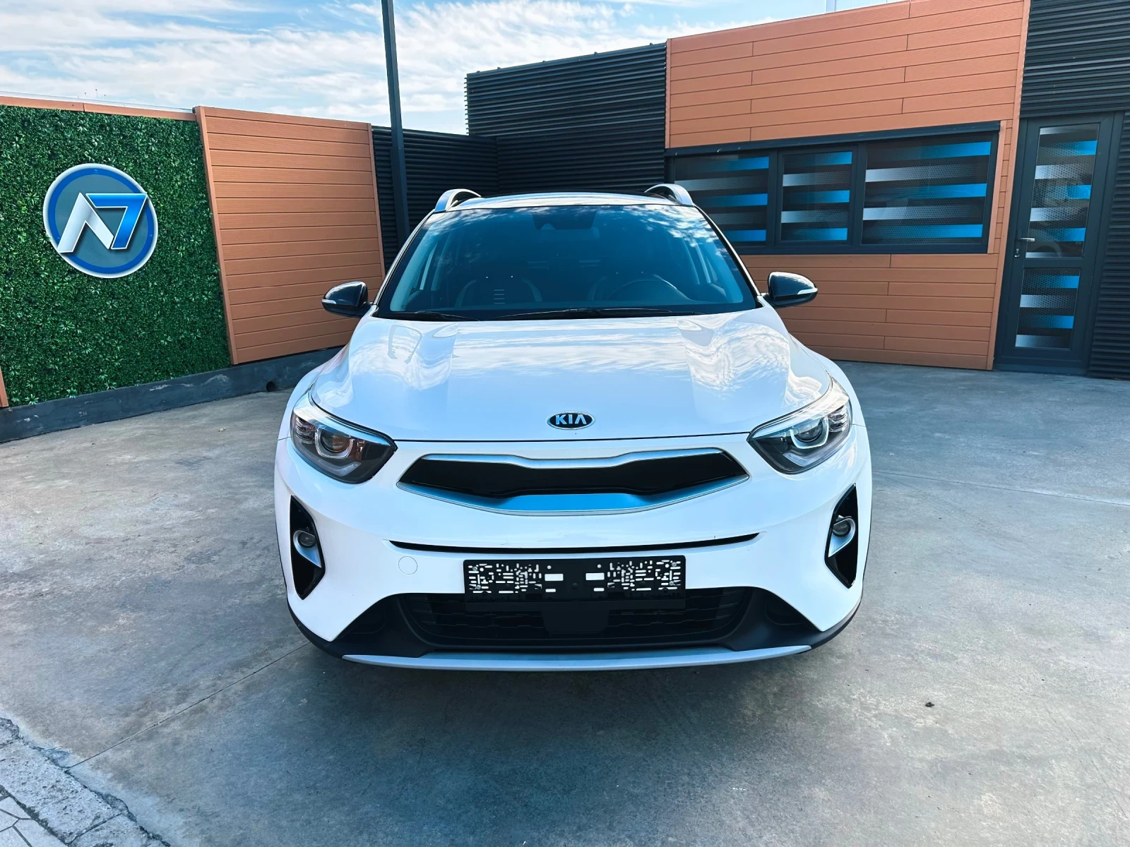Kia Stonic 1.4 GPL/Navi/Keyless/������ | Mobile.bg � ����������� 2