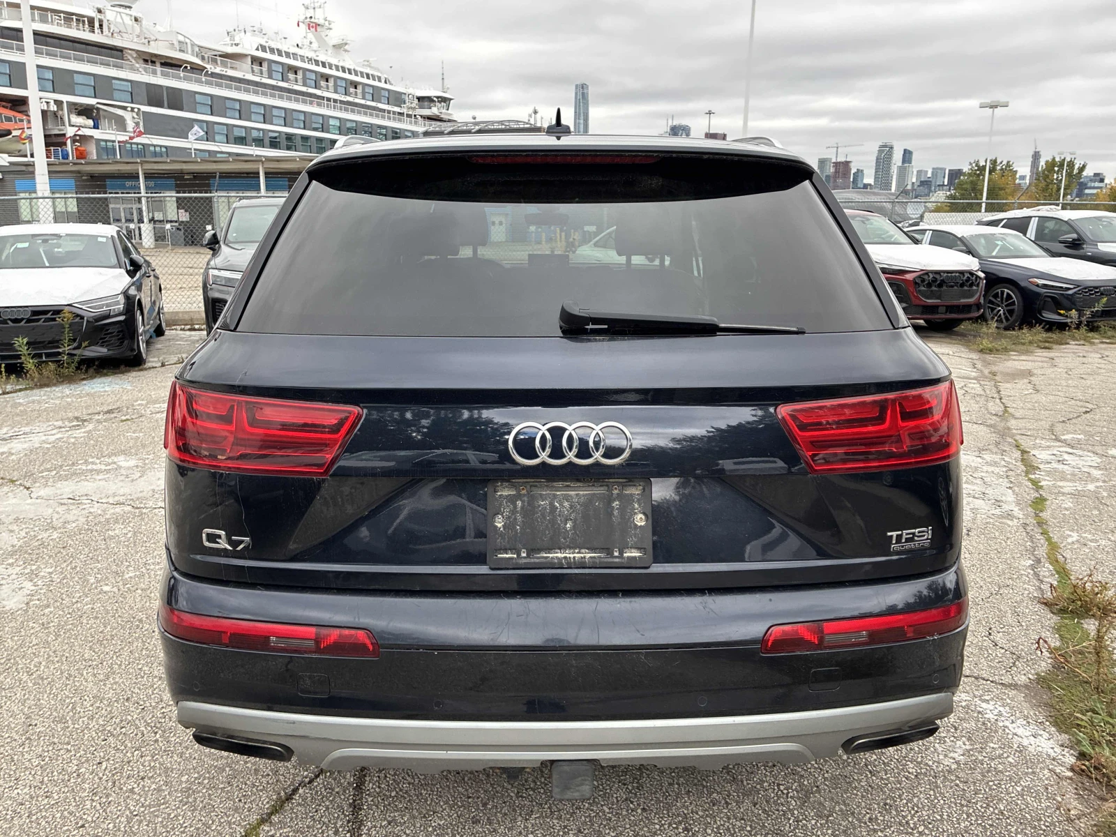 Audi Q7 3.0T Technik / 360 / Bose / Carfax / ������ | Mobile.bg � ����������� 4