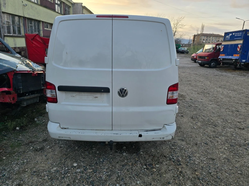 VW T5 2.5 TDI 131 PS, снимка 4 - Бусове и автобуси - 48393692