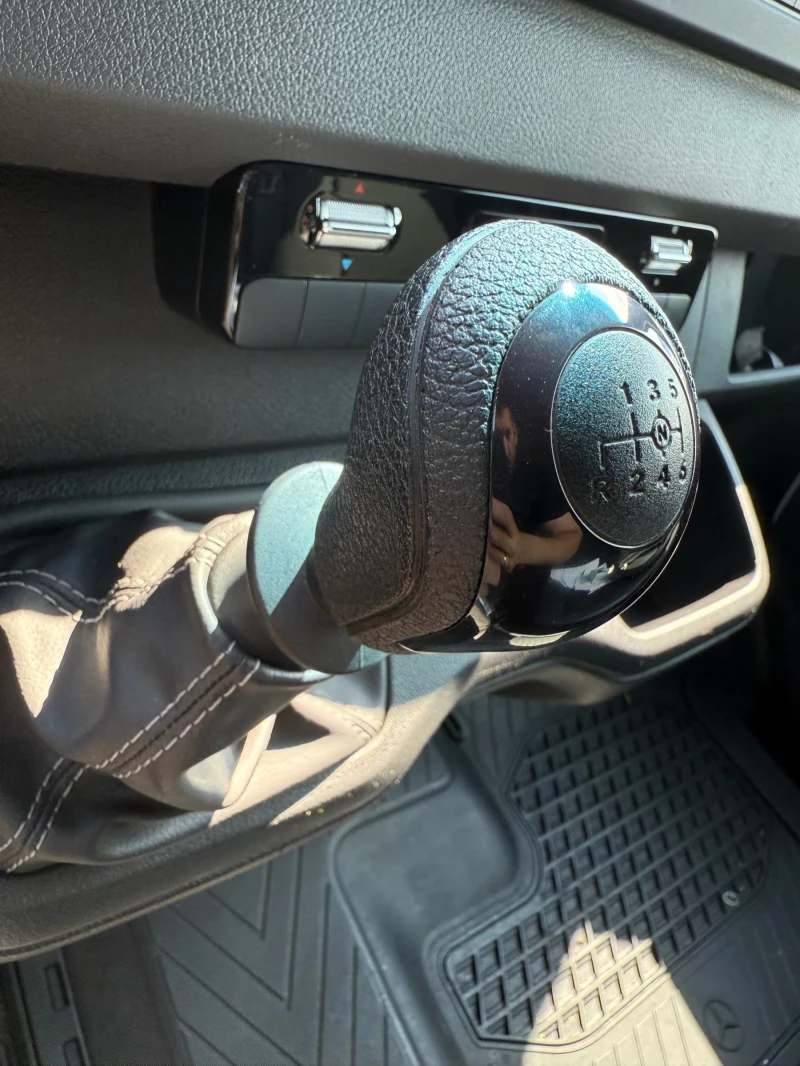 Mercedes-Benz Sprinter 319  / 3.0 V6 /  1-собственик !  /, снимка 12 - Бусове и автобуси - 52542953