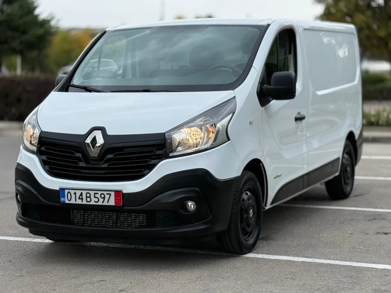 Renault Trafic 10000 km Гаранция ! , снимка 3 - Бусове и автобуси - 51861342