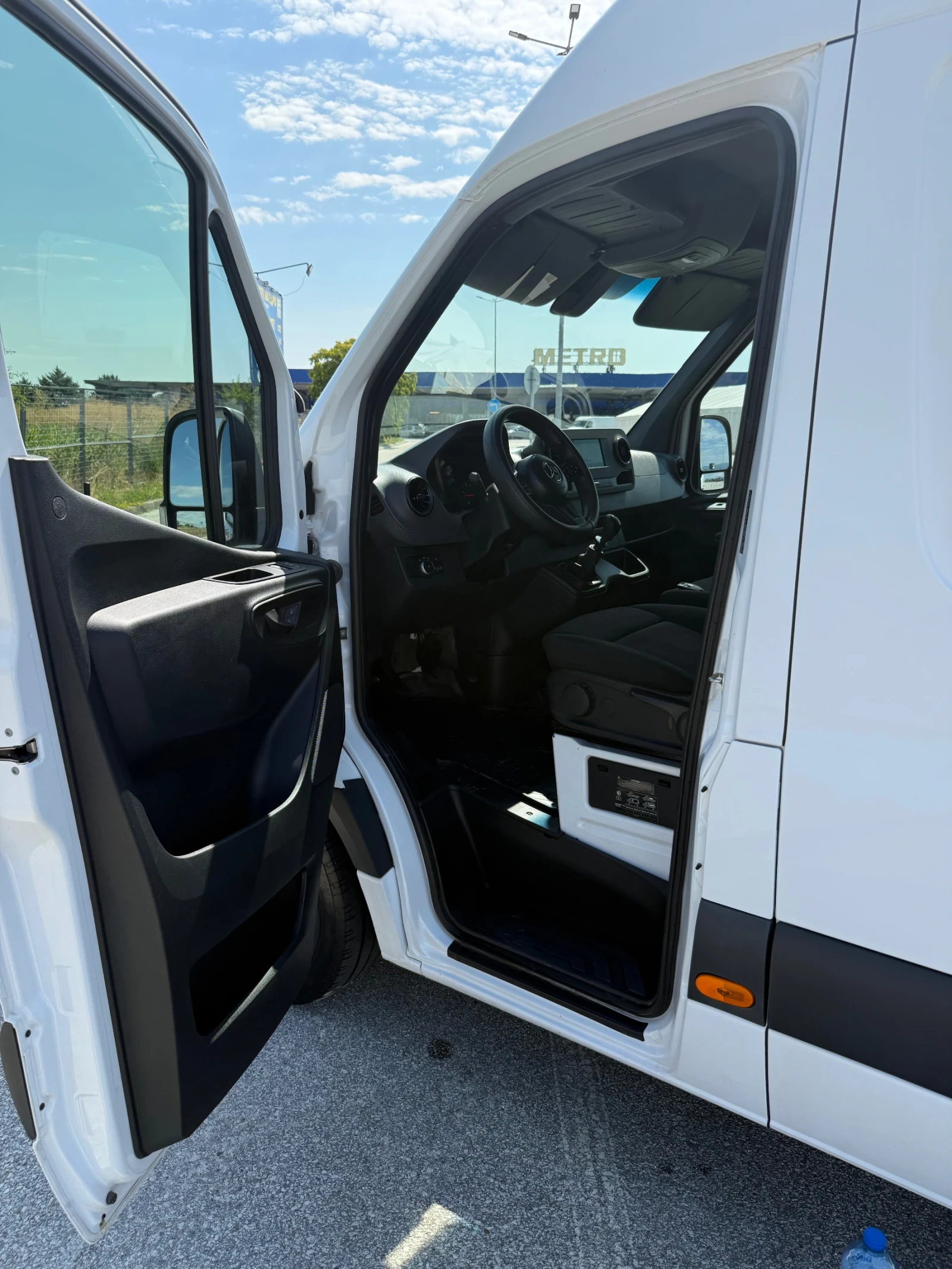 Mercedes-Benz Sprinter 319  / 3.0 V6 /  1-собственик !  / - изображение 7