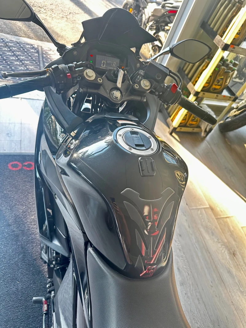 Suzuki Gsxr 250i ABS 2021г., снимка 2 - Мотоциклети и мототехника - 50990769