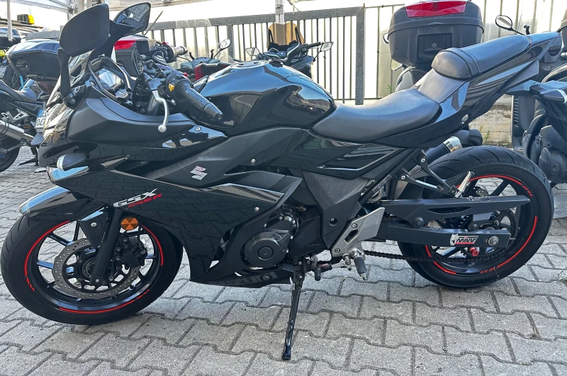 Suzuki Gsxr 250i ABS 2021г., снимка 17 - Мотоциклети и мототехника - 50990769