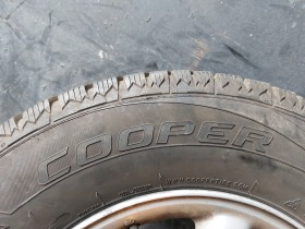 Гуми Зимни 225/75R16, снимка 6 - Гуми и джанти - 38527894