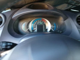 Honda Insight 1.3 hibrid, снимка 6