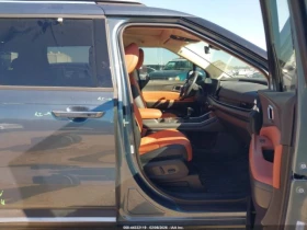 Kia Carnival MPV SX - 23966 € / 46873.42 лв. - 13706473 7