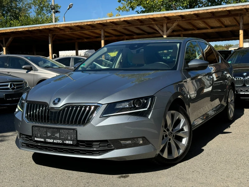 Skoda Superb 2.0TDI* 190к.с* СЕРВИЗНА КНИЖКА С ПЪЛНА ИСТОРИЯ , снимка 1 - Автомобили и джипове - 47449201