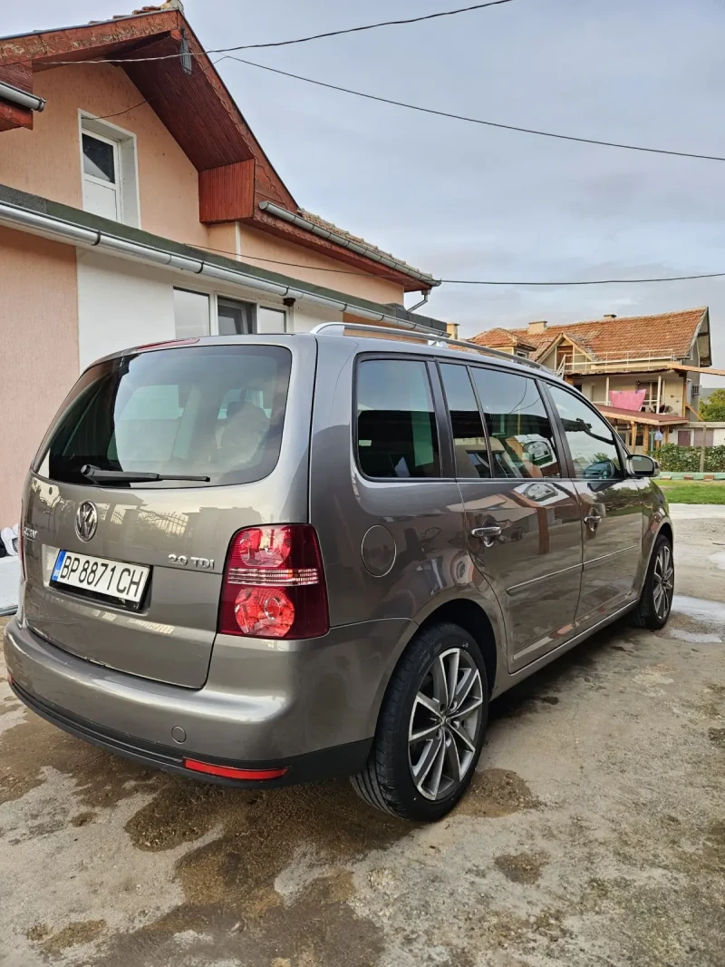 VW Touran 2.0TDI.BMM, снимка 3 - Автомобили и джипове - 47709523