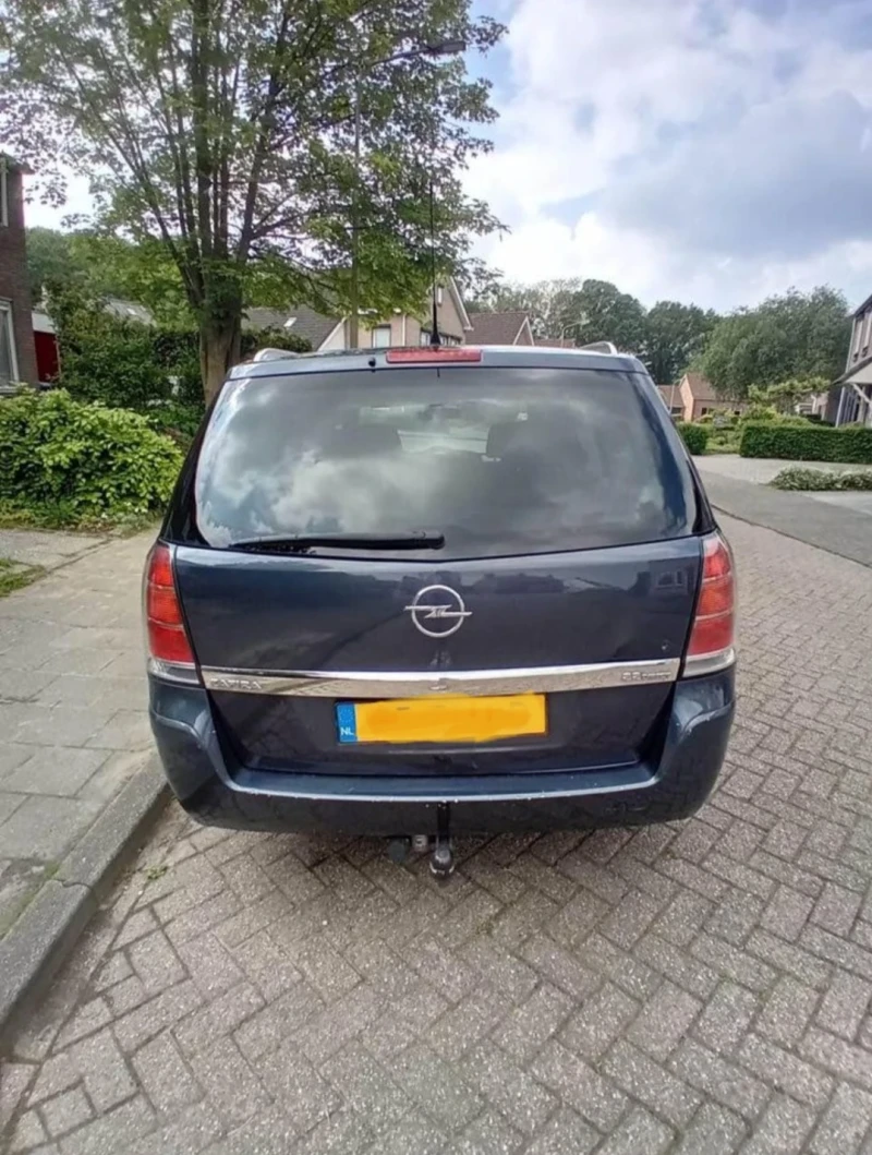 Opel Zafira, снимка 2 - Автомобили и джипове - 48208275