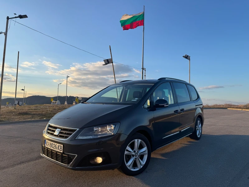 Seat Alhambra МНОГО ЗАПАЗЕНА!, снимка 1 - Автомобили и джипове - 49442748