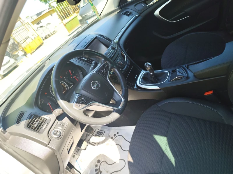 Opel Insignia 2.0 CDTI/Ecotec Facelift/Navigation , снимка 8 - Автомобили и джипове - 51970992