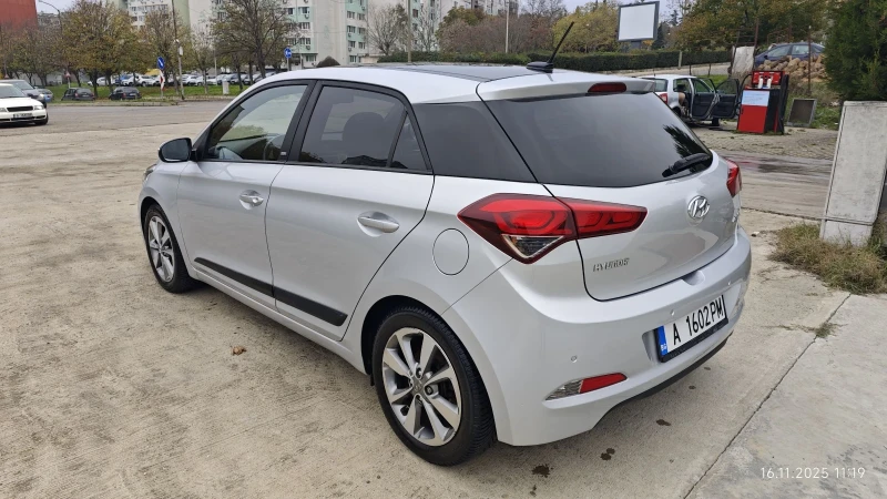 Hyundai I20 1.4, снимка 6 - Автомобили и джипове - 52430055