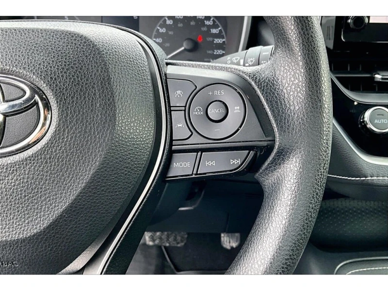 Toyota Corolla * Backup Camera | CarPlay | Great Value | SiriusXM, снимка 10 - Автомобили и джипове - 52926622