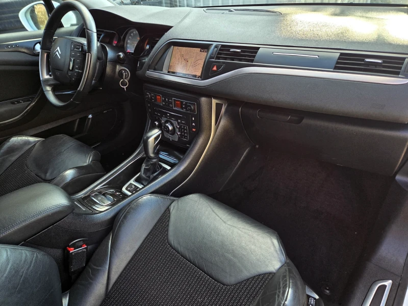 Citroen C5 2.2HDI 204hp Exclusive, снимка 13 - Автомобили и джипове - 52945486