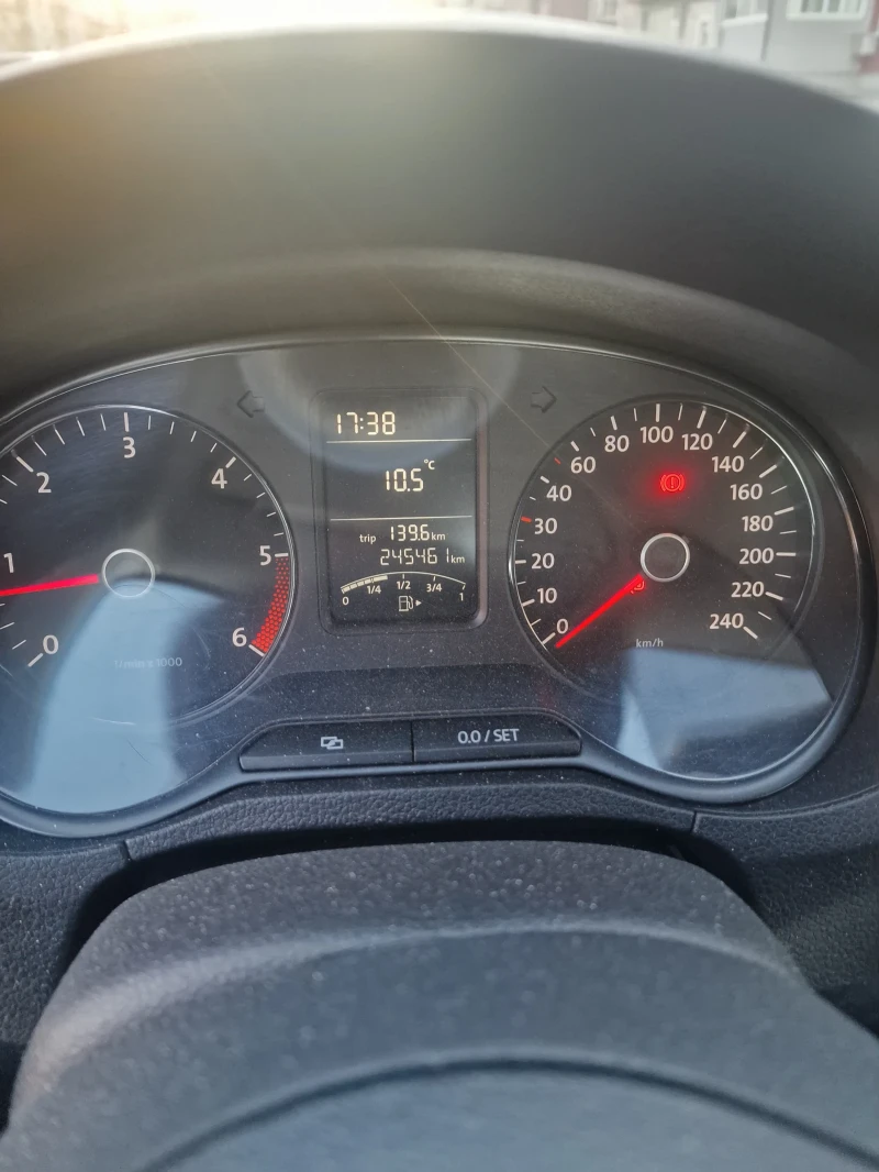 VW Polo, снимка 6 - Автомобили и джипове - 53388845