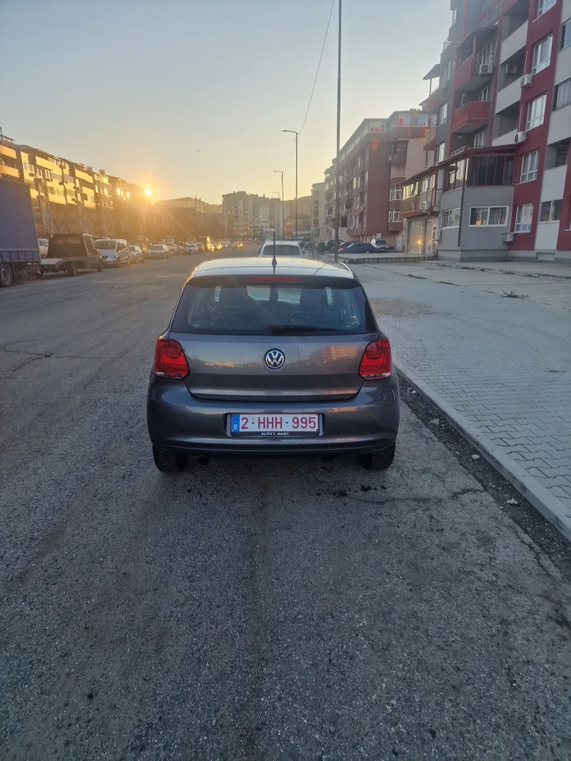 VW Polo, снимка 4 - Автомобили и джипове - 53388845