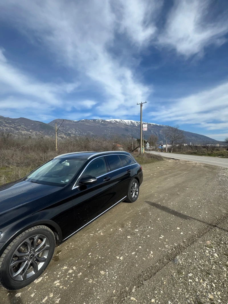 Mercedes-Benz C 220, снимка 3 - Автомобили и джипове - 53495252