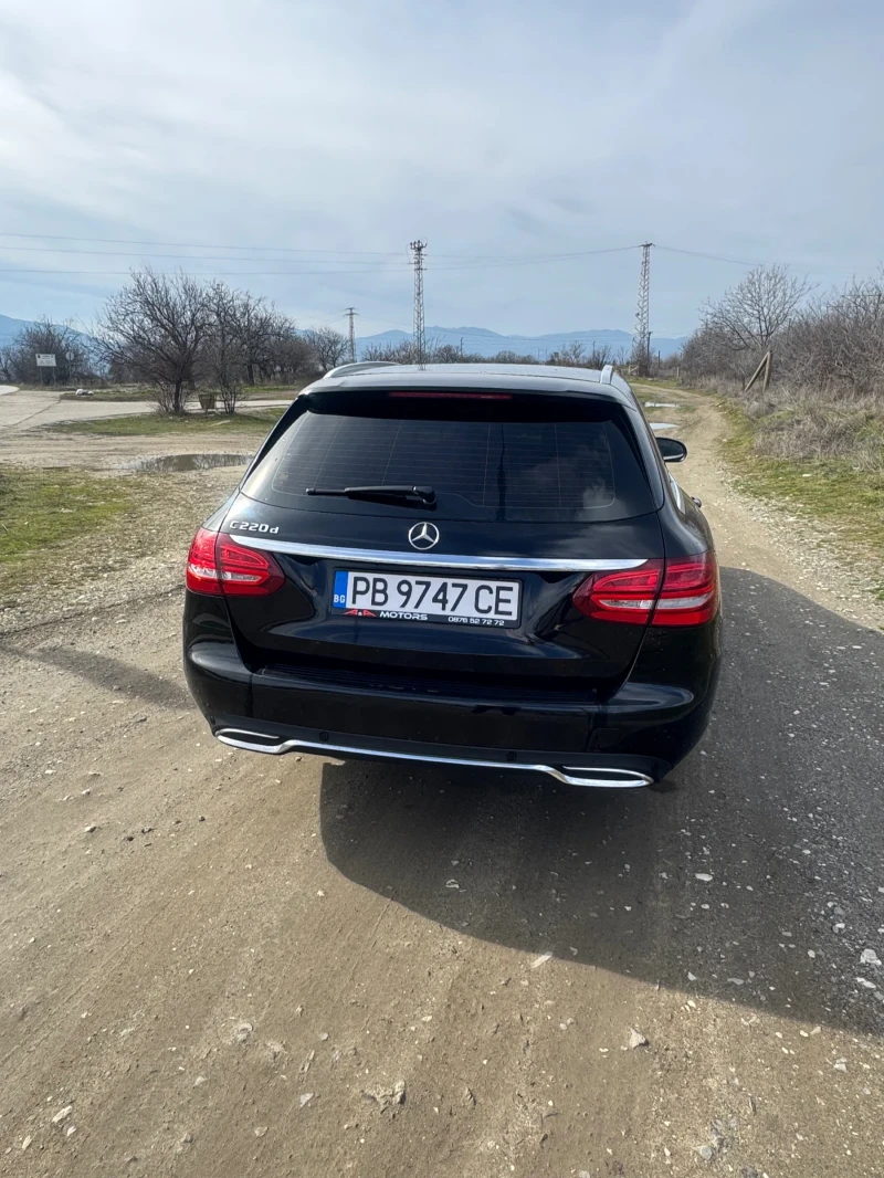 Mercedes-Benz C 220, снимка 11 - Автомобили и джипове - 53495252