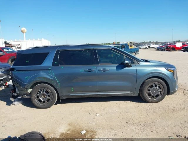 Kia Carnival MPV SX, снимка 14 - Автомобили и джипове - 53692310