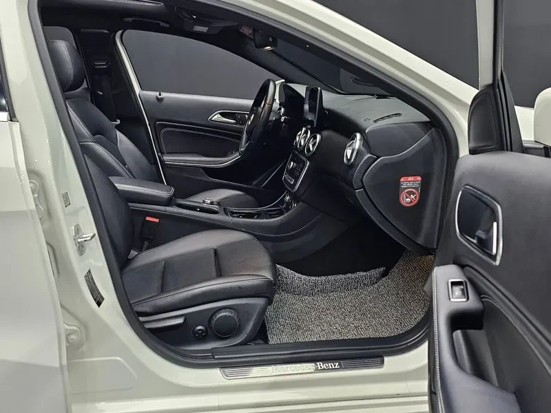 Mercedes-Benz A 200 W176, снимка 11 - Автомобили и джипове - 55830043