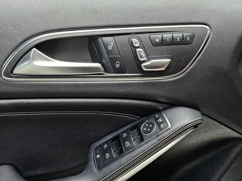 Mercedes-Benz A 200 W176, снимка 16 - Автомобили и джипове - 55830043