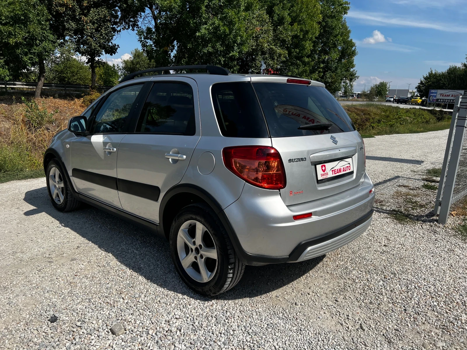 Suzuki SX4 1, 6I 4X4 KEY-LESS - изображение 5