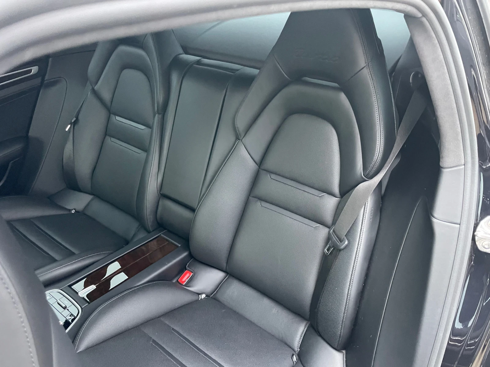 Porsche Panamera Turbo | Mobile.bg   11