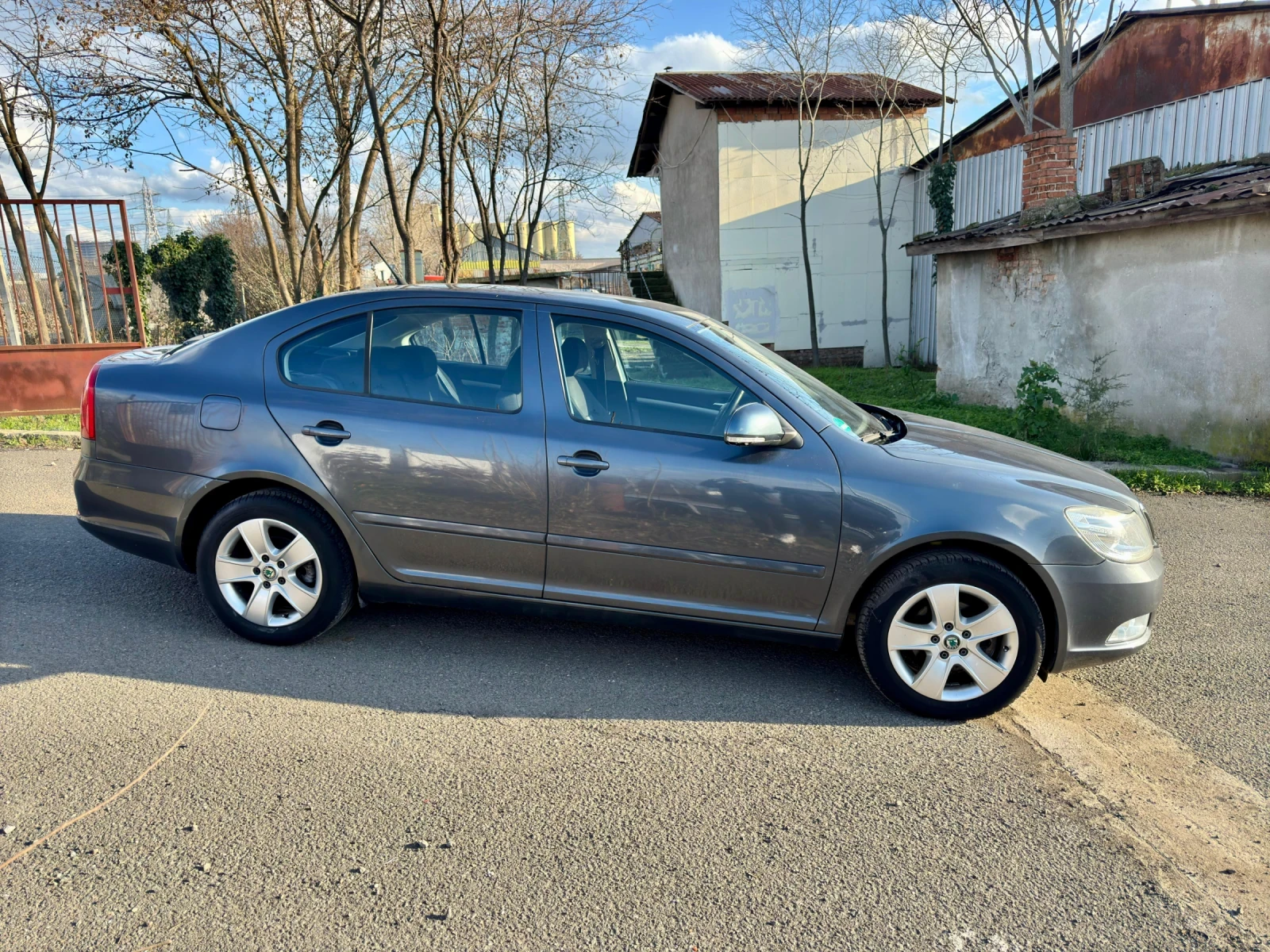 Skoda Octavia 1.6тди - изображение 4