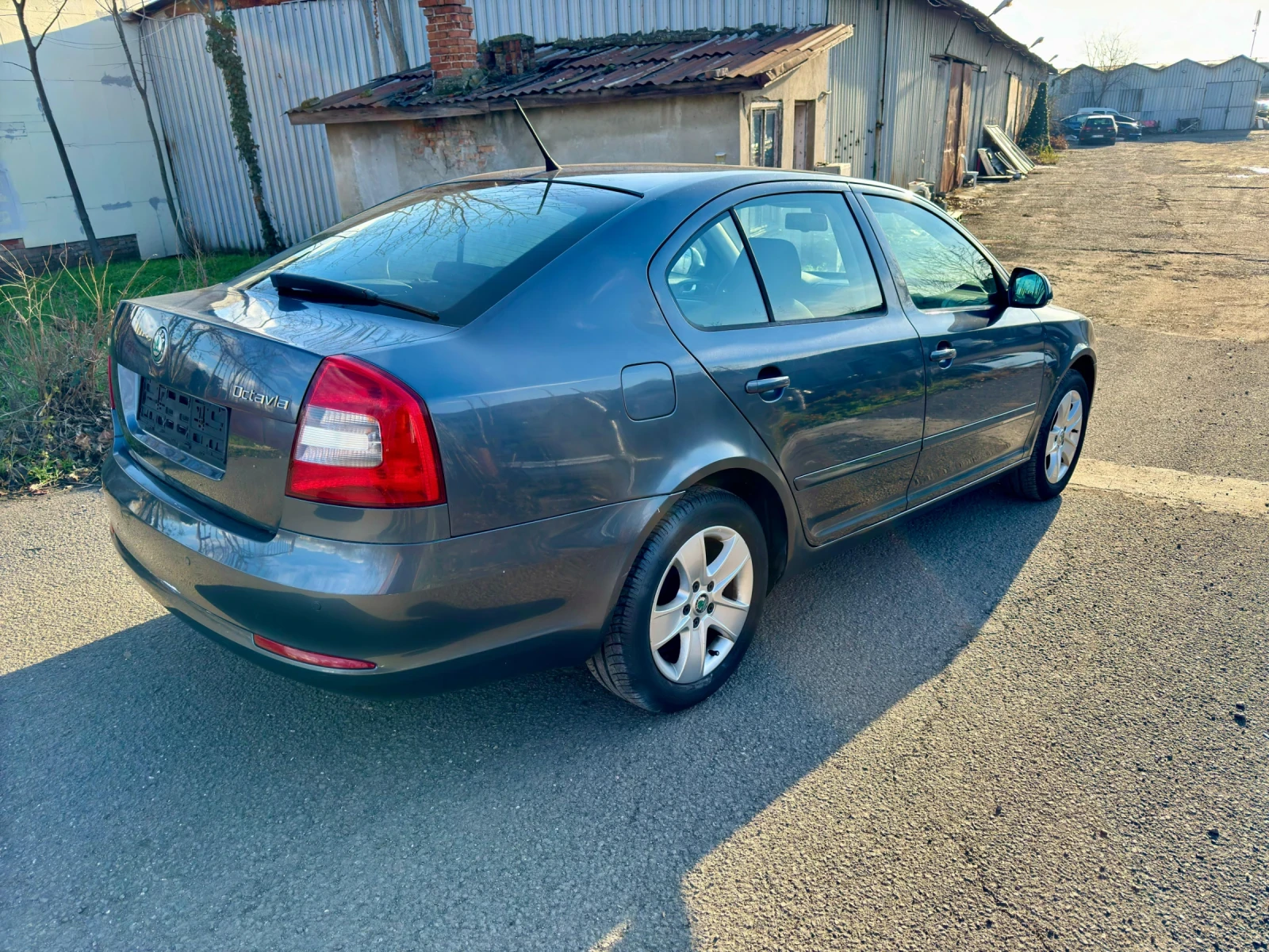 Skoda Octavia 1.6тди - изображение 7