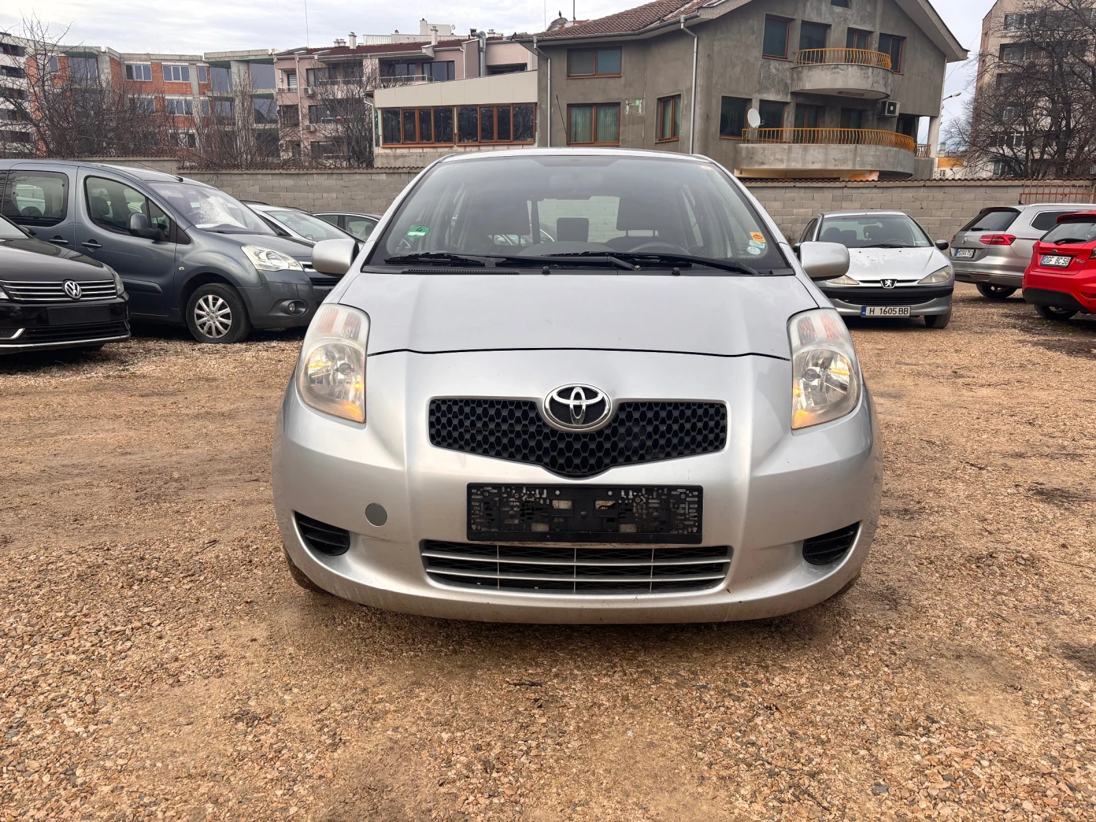 Toyota Yaris 1.4D-4D - изображение 2