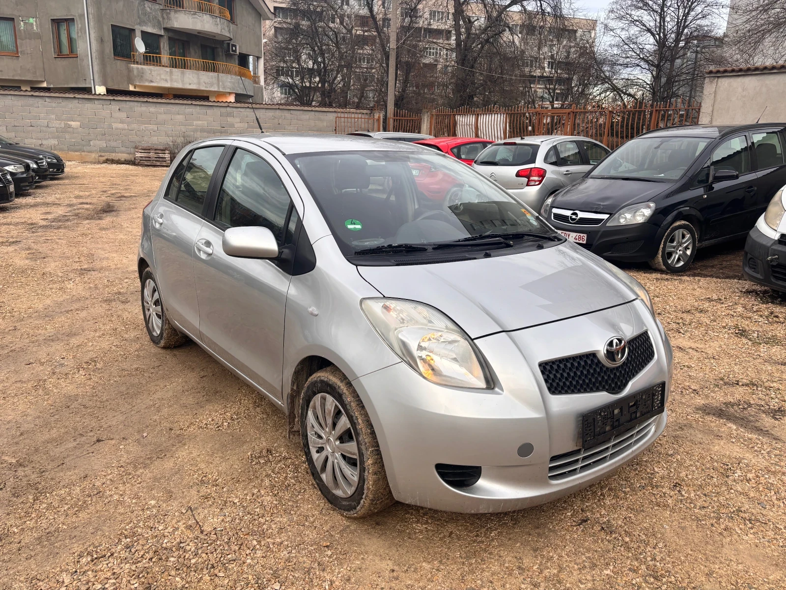 Toyota Yaris 1.4D-4D - изображение 3