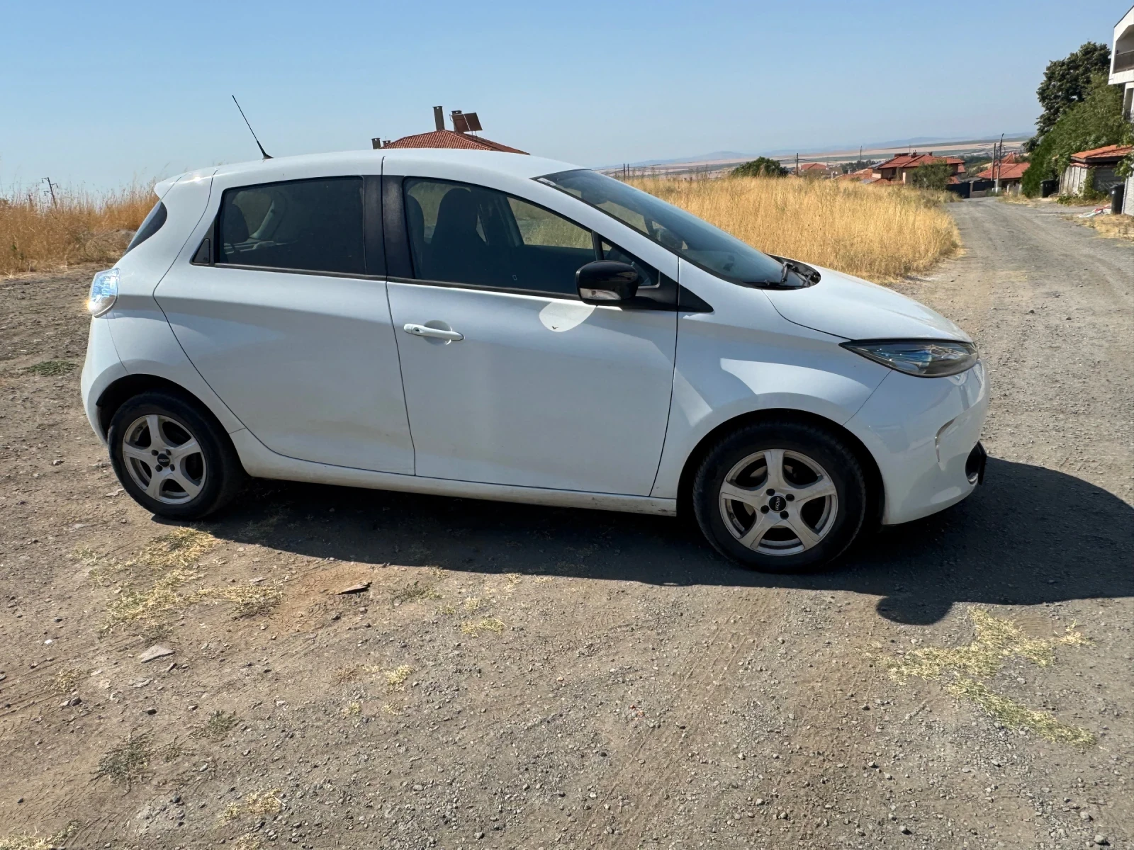Renault Zoe 41kw 90 к.с. 48000 км пробег. Собствена батерия - изображение 7