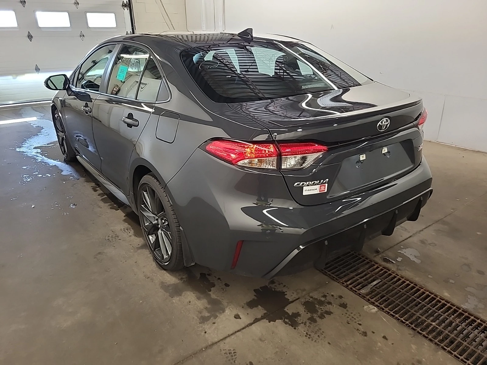 Toyota Corolla SE * * CARFAX * * АВТО КРЕДИТ * *  - изображение 3