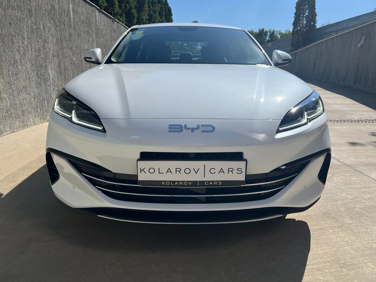 BYD Seal 2200 км. Plug-in Hybrid, Blade Battery - изображение 2