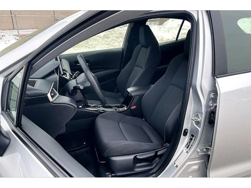 Toyota Corolla * Backup Camera | CarPlay | Great Value | SiriusXM - изображение 4