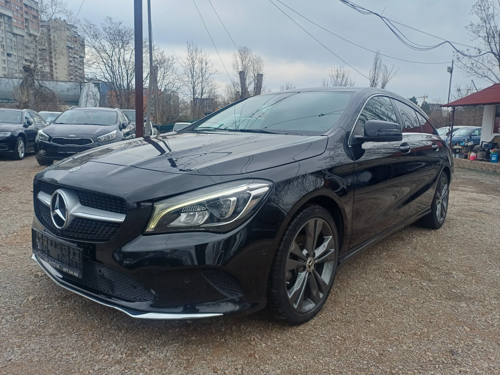Mercedes-Benz CLA 200 220D