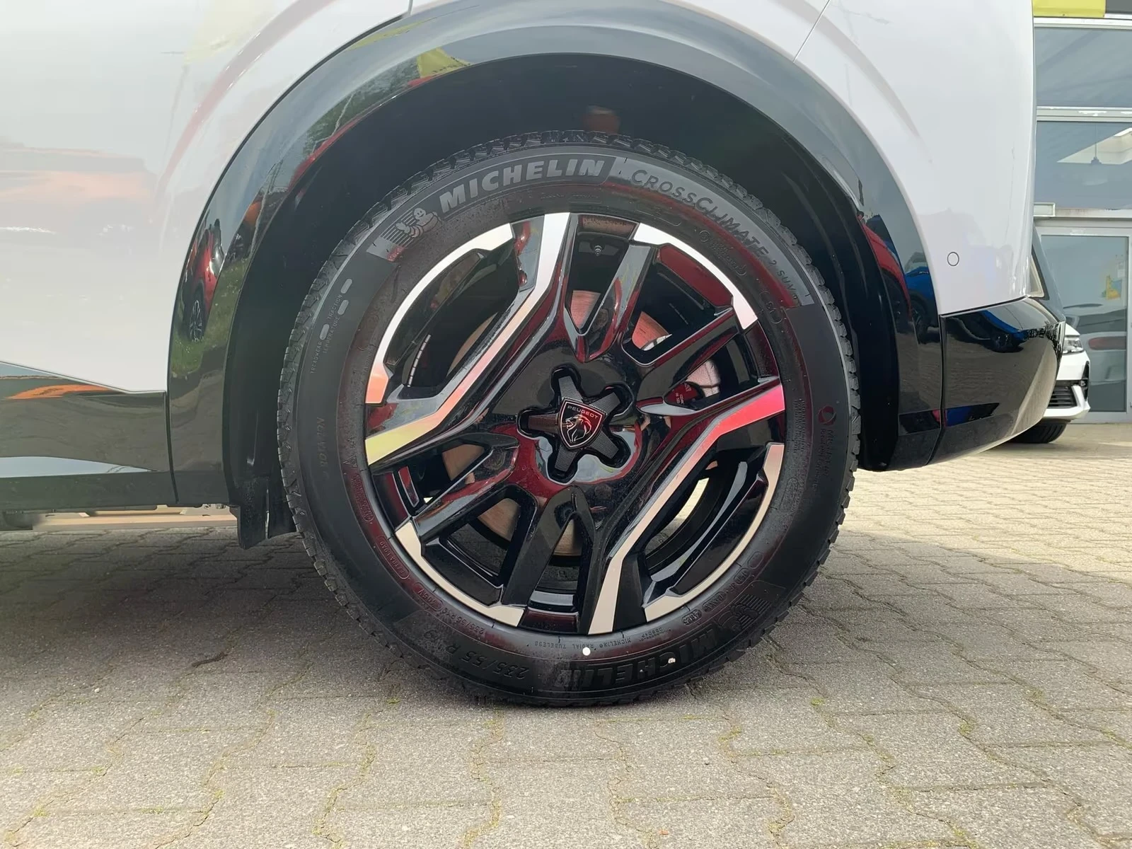 Peugeot 3008 e GT DISTR Winter Pack+ 360* PANO Keyless Massage | Mobile.bg � ����������� 5