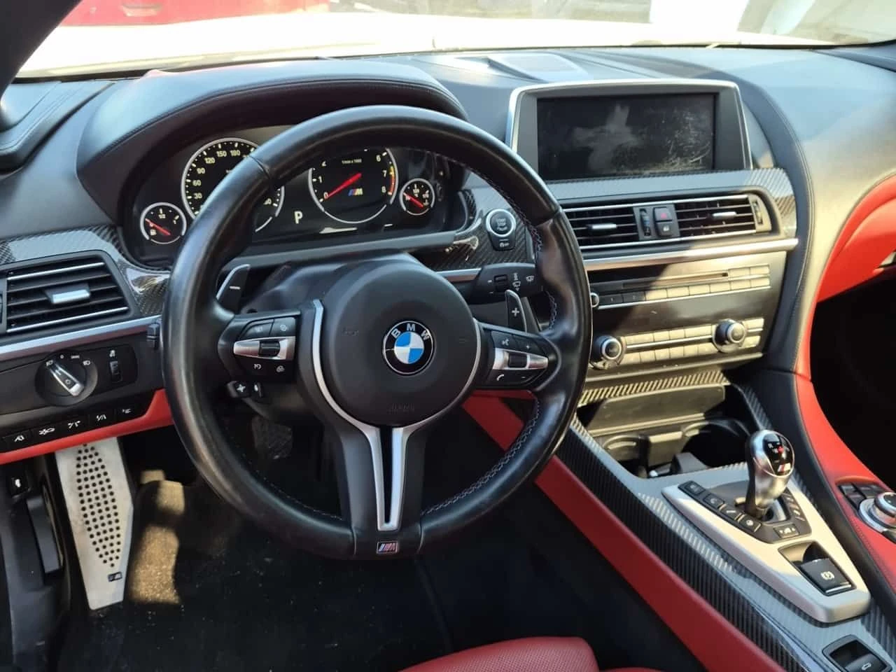 BMW M6 * CARFAX * КАБРИО * 2 КЛЮЧА * ЧЕРВЕН САЛОН * , снимка 10 - Автомобили и джипове - 54402835