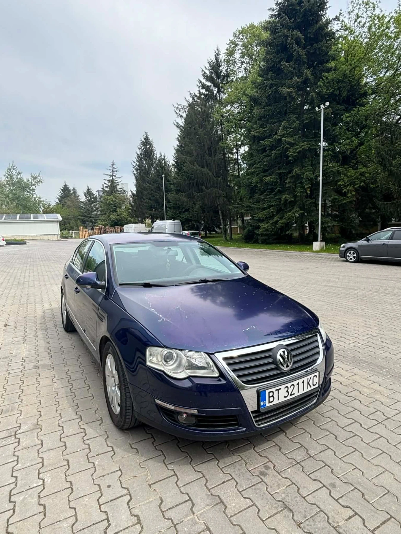VW Passat 2.0 TDI, снимка 2 - Автомобили и джипове - 54500176
