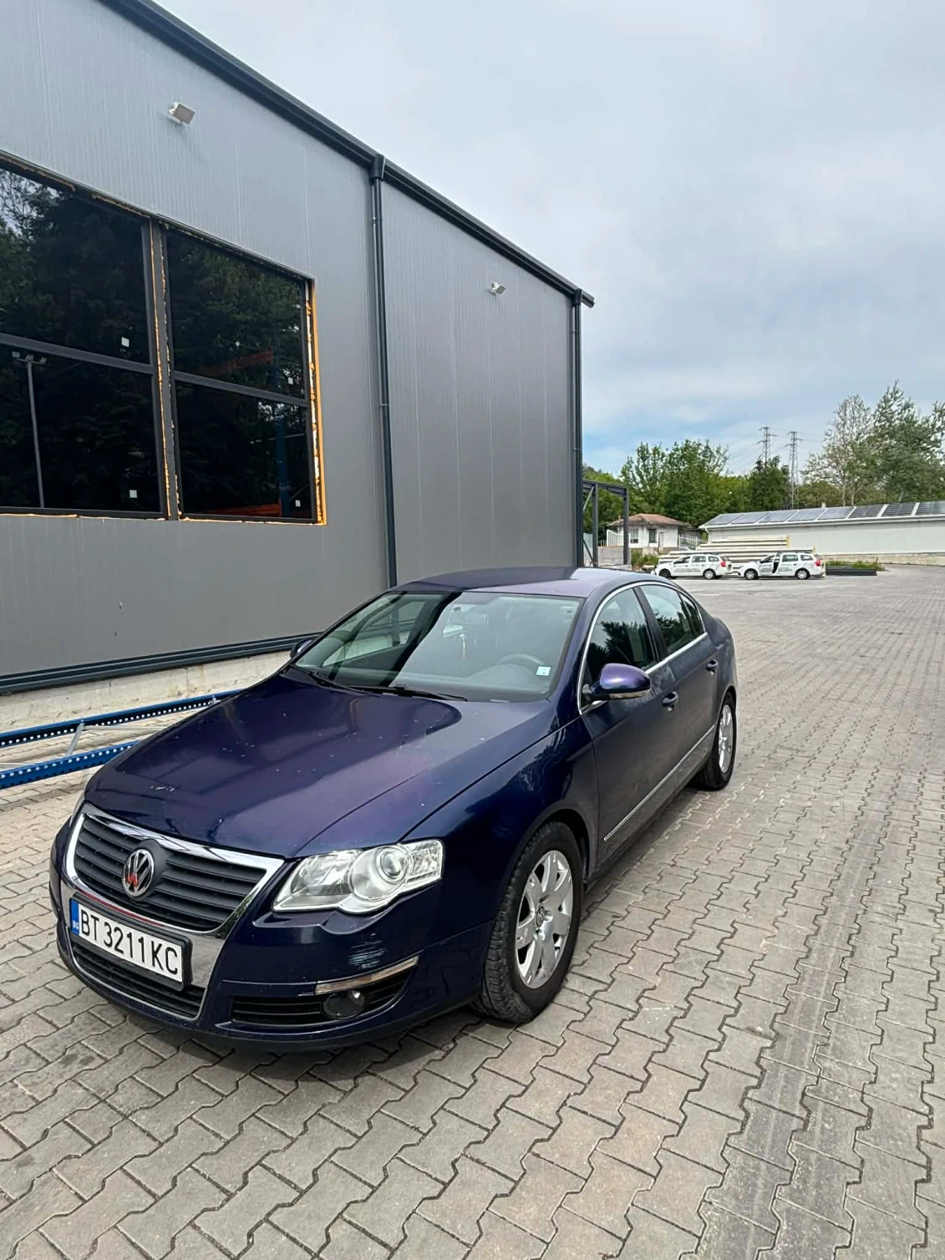 VW Passat 2.0 TDI, снимка 3 - Автомобили и джипове - 54500176