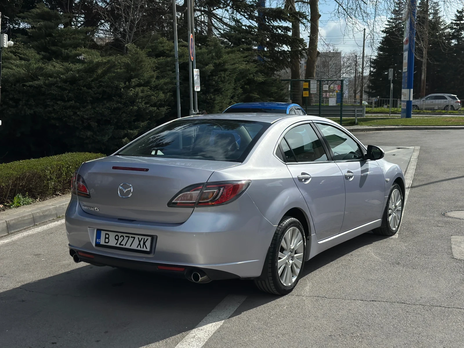 Mazda 6 2.0 бензин , снимка 6 - Автомобили и джипове - 54668737